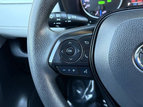 2020 Toyota RAV4 Hybrid XLE