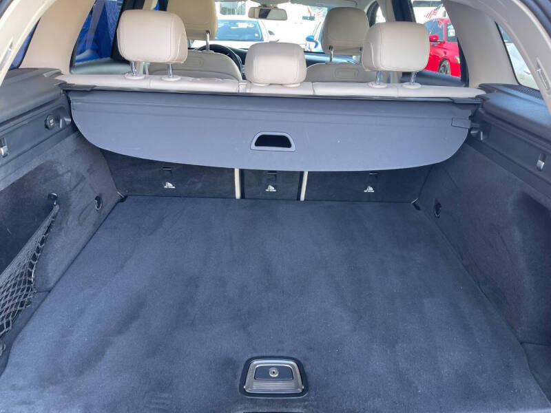 2019 Mercedes-Benz GLC GLC 300