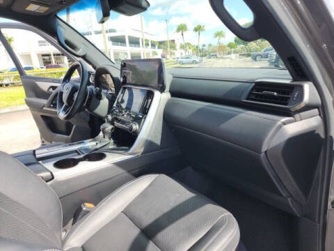 2023 Lexus LX 600 F SPORT Handling