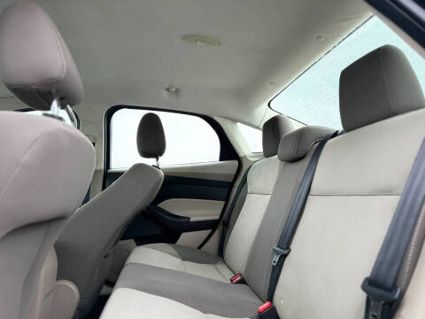 2012 Ford Focus SE