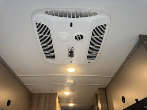 2022 Winnebago Solis 59PX