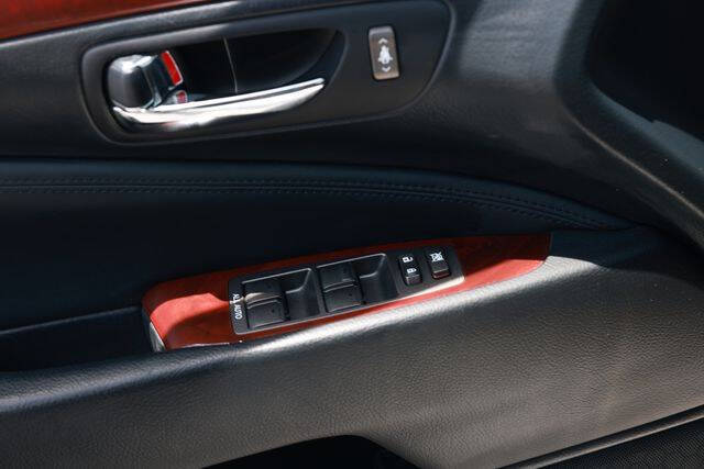 2011 Lexus LS 460