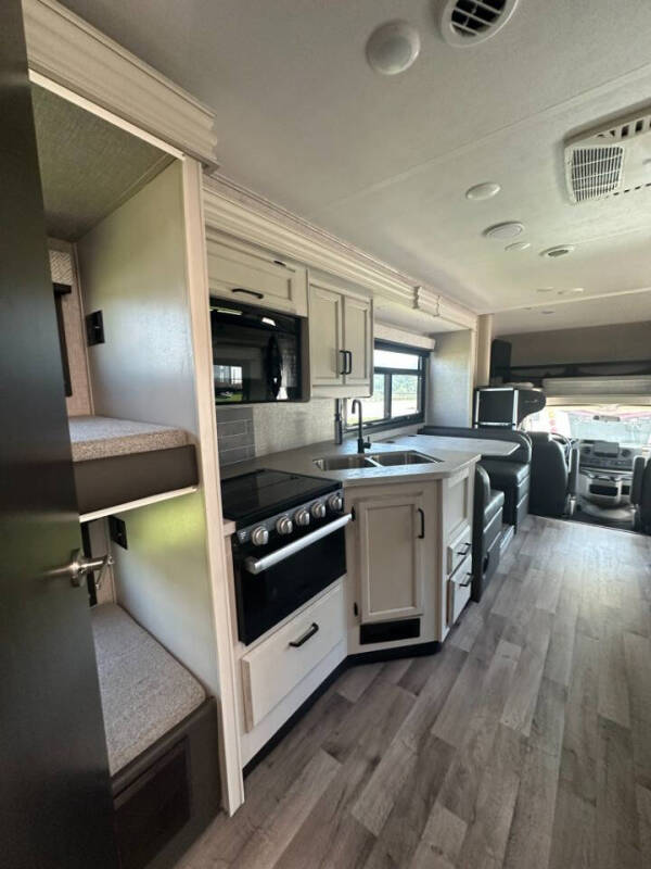 2023 Jayco Redhawk