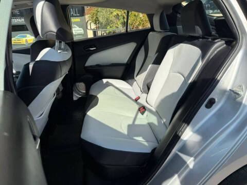 2019 Toyota Prius Limited