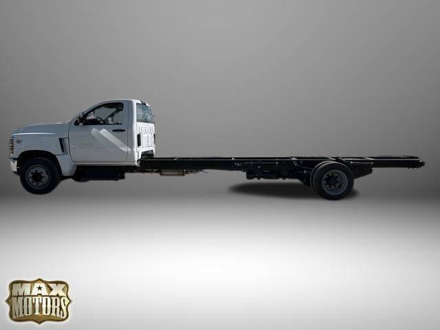 2023 Chevrolet Silverado 6500HD