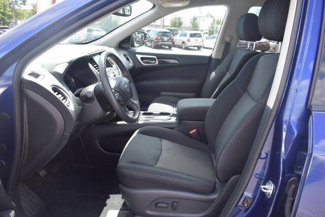 2017 Nissan Pathfinder