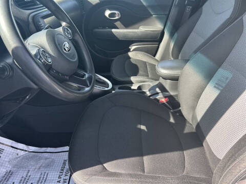 2019 Kia Soul +