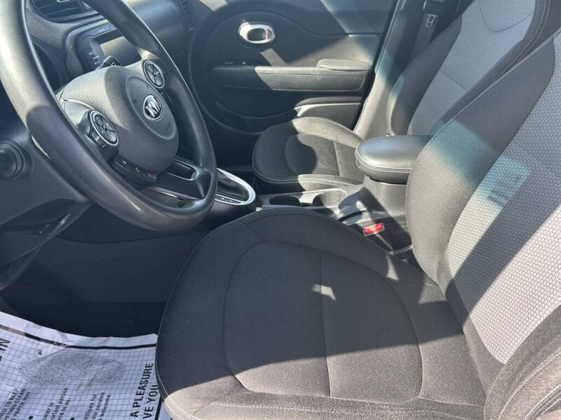 2019 Kia Soul +