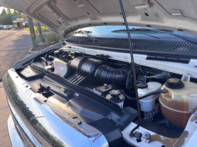 2012 Ford E-Series E-350 SD