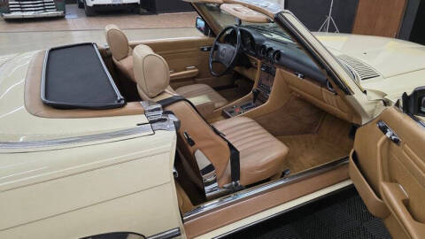 1986 Mercedes-Benz 560-Class 560 SL