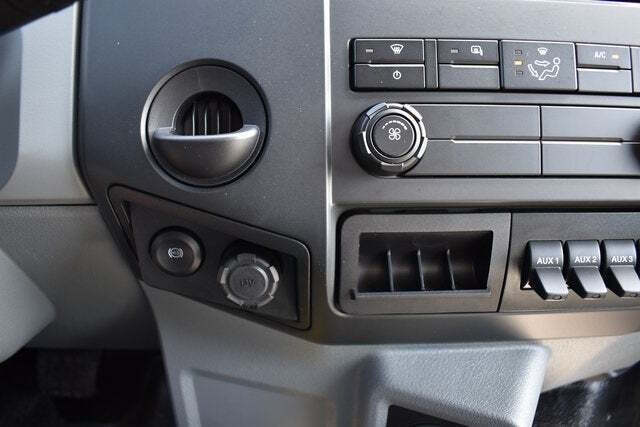 2025 Ford F-750 Super Duty