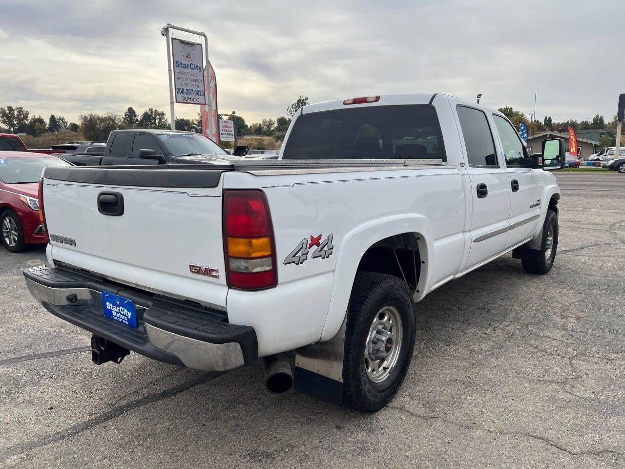 2003 GMC Sierra 2500HD for sale at Starcity Motors LLC in Garden City, ID