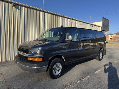 2016 Chevrolet Express LT 3500
