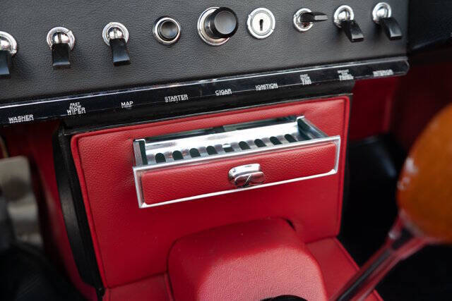 1966 Jaguar E-Type 20