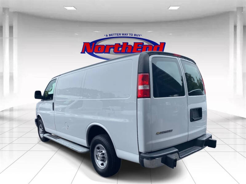 2023 Chevrolet Express 2500