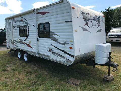 2013 Forest River Wildwood XLite for sale at Pool Auto Sales in Hayden ID
