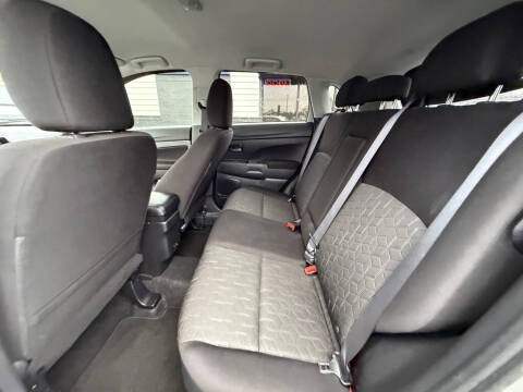 2022 Mitsubishi Outlander Sport LE