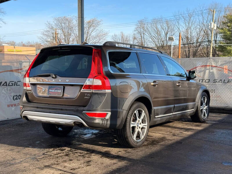 2015 Volvo XC70 T6 Platinum