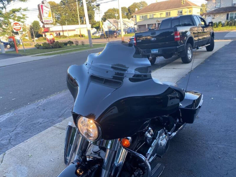 2017 Harley-Davidson Street Glide