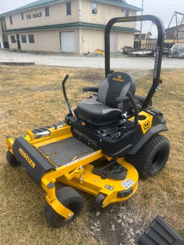 2025 Hustler FasTrak