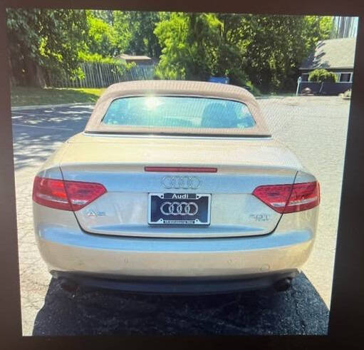 2011 Audi A5 2.0T quattro Premium Plus