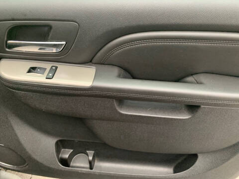 2013 Chevrolet Suburban LT