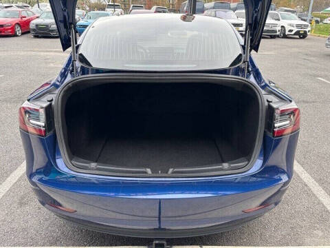 2019 Tesla Model 3 Standard Range Plus
