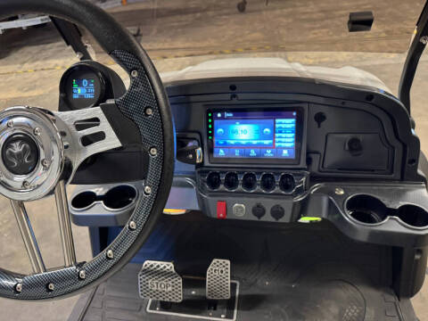 2023 VENOM 4 SEATER CUSTOM GOLF CART