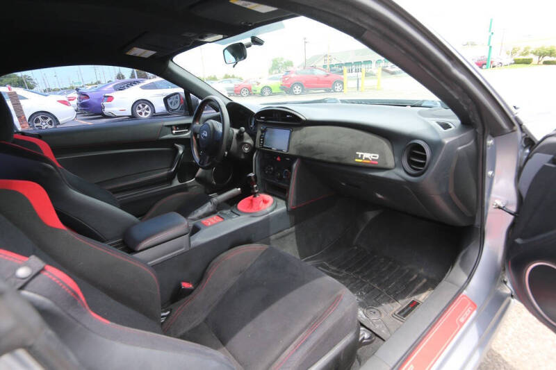 2016 Scion FR-S
