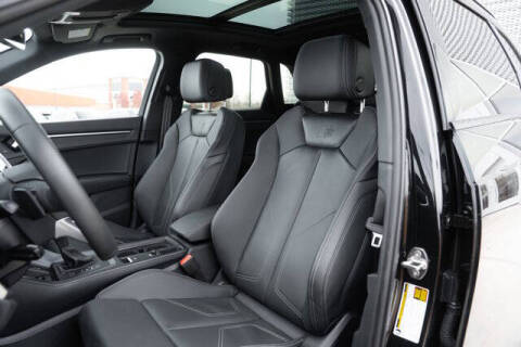 2025 Audi Q3 quattro S line Premium 45 TFSI