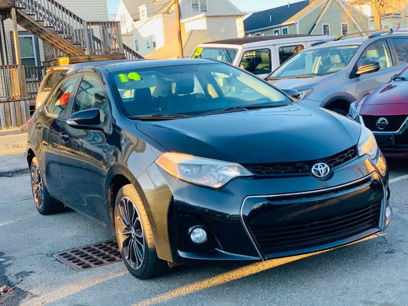 2014 Toyota Corolla LE Plus