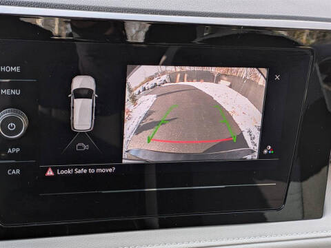 2025 Volkswagen Taos S