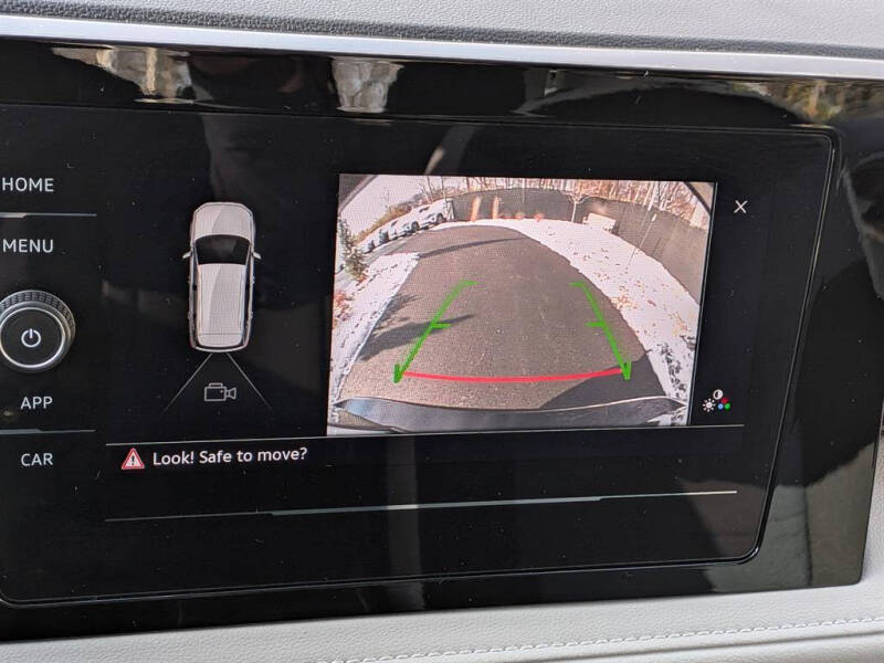 2025 Volkswagen Taos S