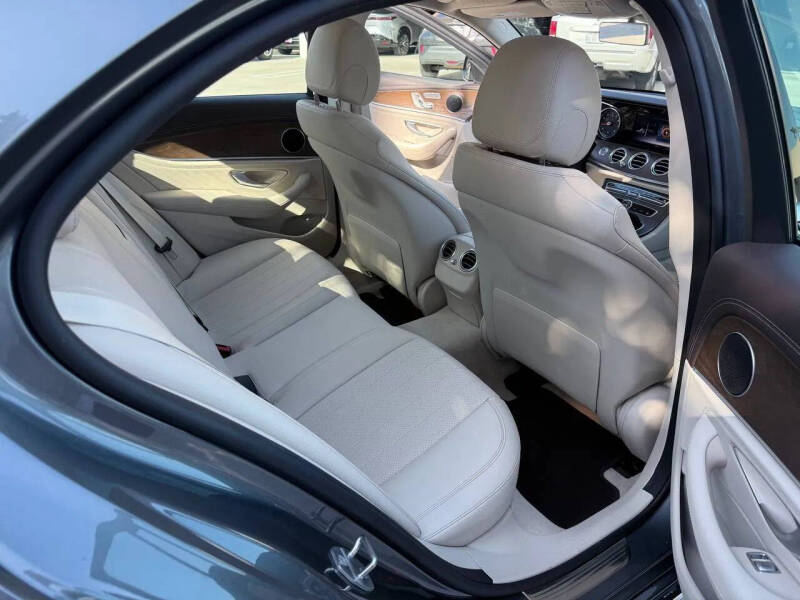 2018 Mercedes-Benz E-Class E 300