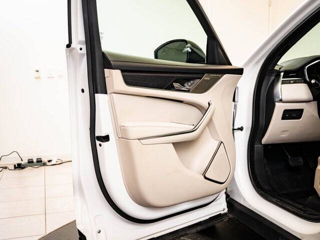 2023 Jaguar F-PACE P250 S