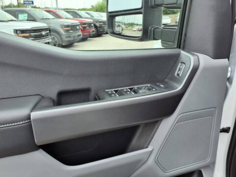 2025 Ford F-350 Super Duty XLT