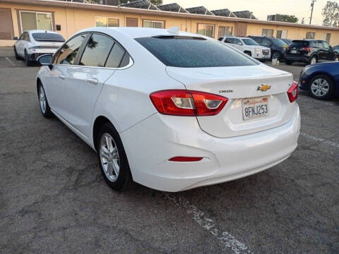 2018 Chevrolet Cruze LT Auto