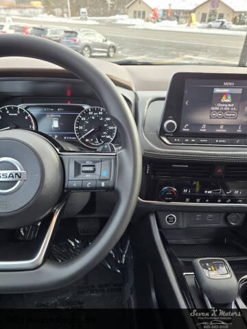 2021 Nissan Rogue SV