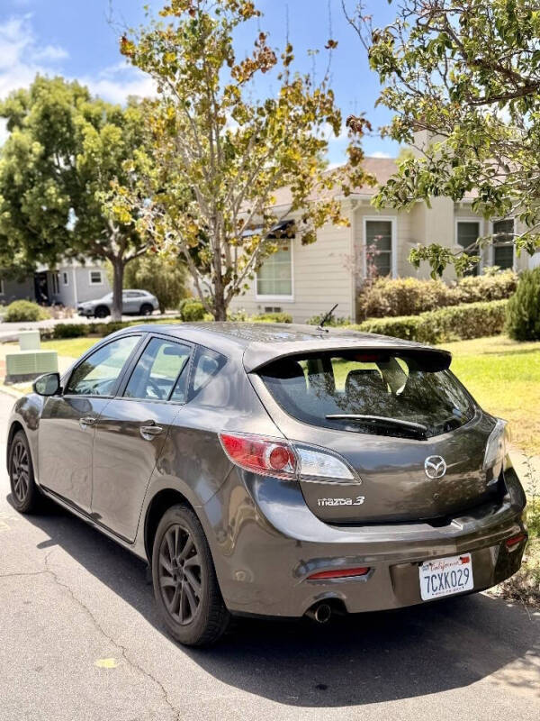 2013 Mazda MAZDA3 i Touring