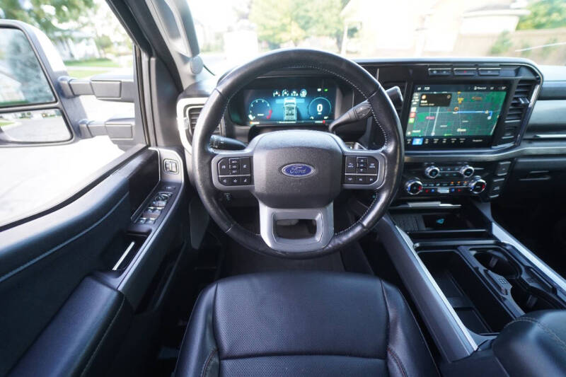 2023 Ford F-350 Super Duty Lariat