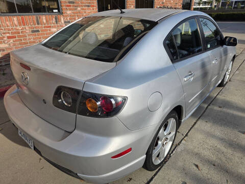 2004 Mazda MAZDA3 s