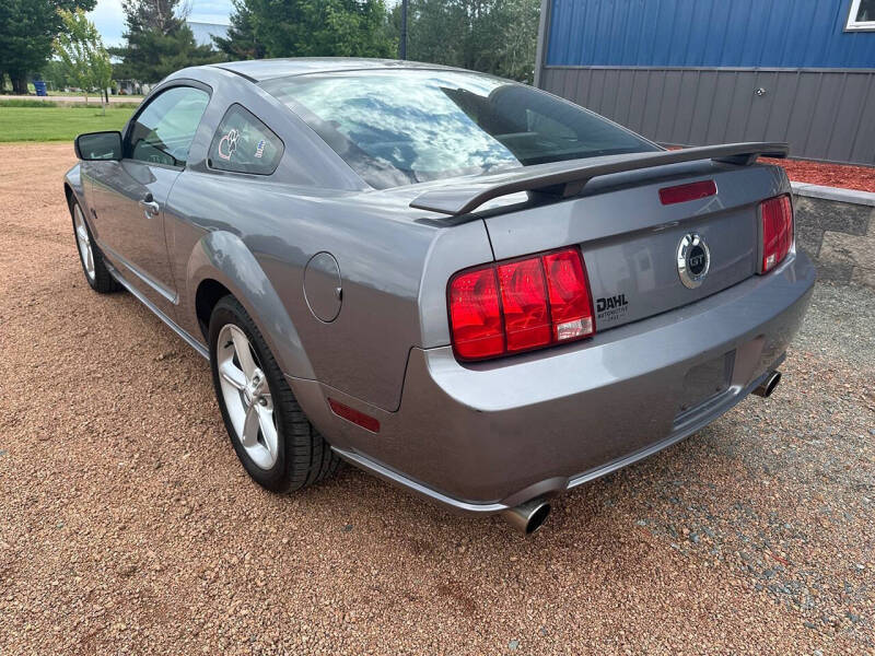 2006 Ford Mustang GT Deluxe