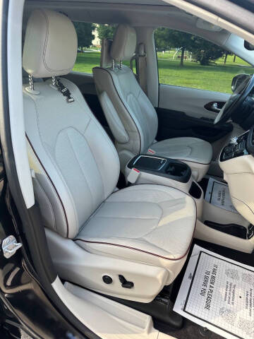 2019 Chrysler Pacifica Limited