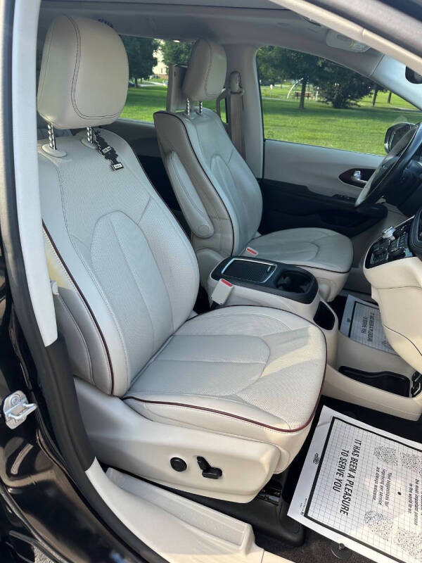 2019 Chrysler Pacifica Limited