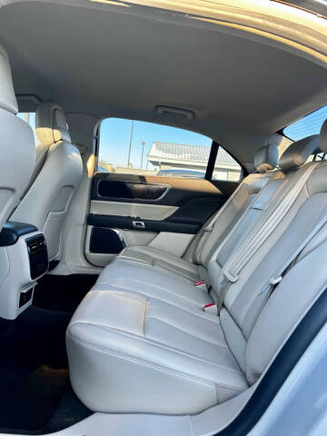 2020 Lincoln Continental Standard