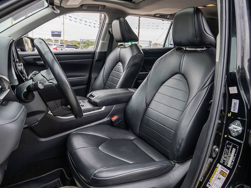 2023 Toyota Highlander
