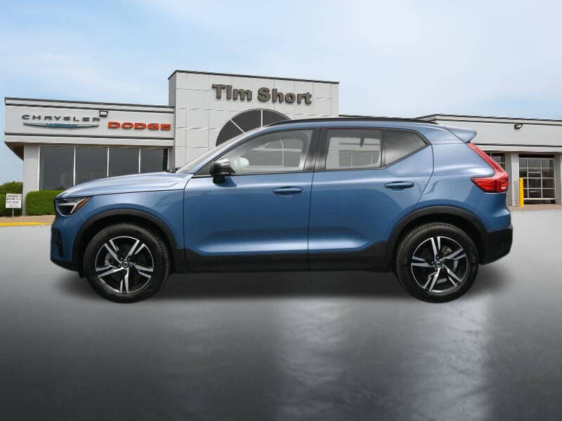 2024 Volvo XC40