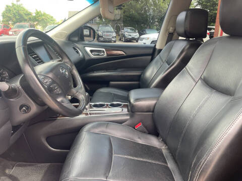 2013 Nissan Pathfinder Platinum