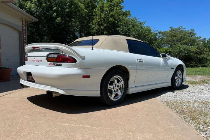 1999 Chevrolet Camaro