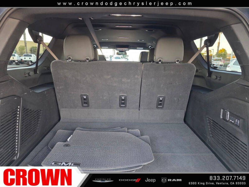 2025 GMC Yukon XL Denali